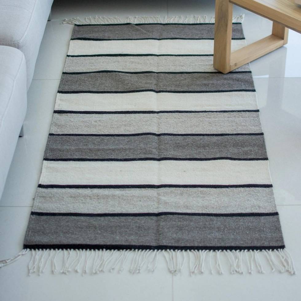 Zapotec Handwoven Rug in Undyed Natural Wool 2_5 x 5 'Essential Earth'