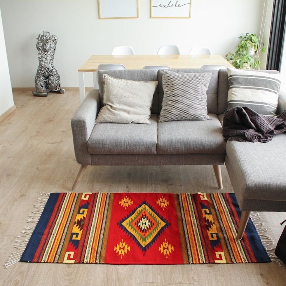 Unique Geometric Area Rug 2.5x5 'Energy of Life'