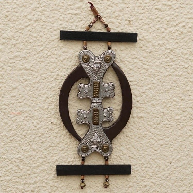 Main item image
