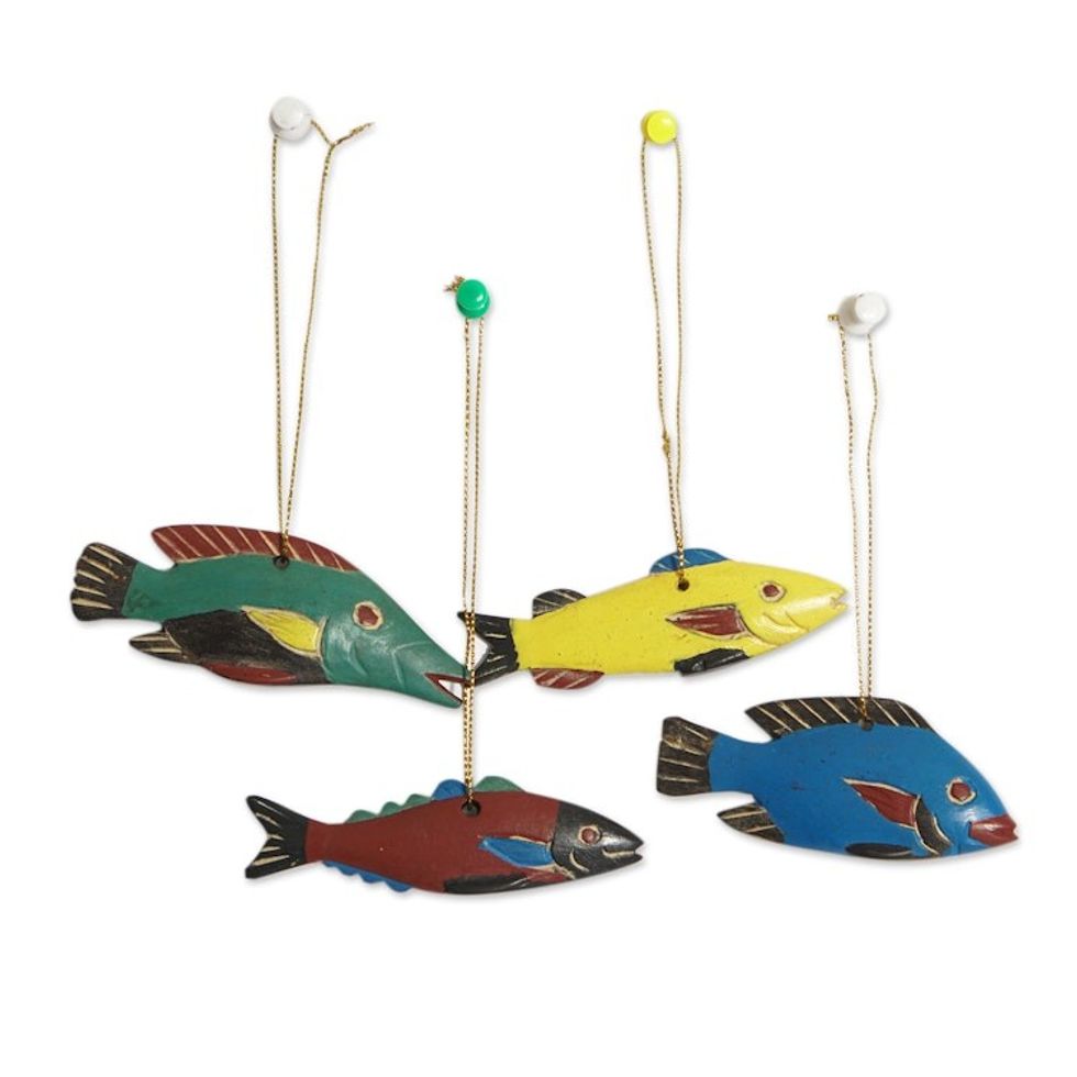 Set of 4 Hand-Painted Colorful Sese Wood Fish Ornaments 'Little Vibrant Fish'