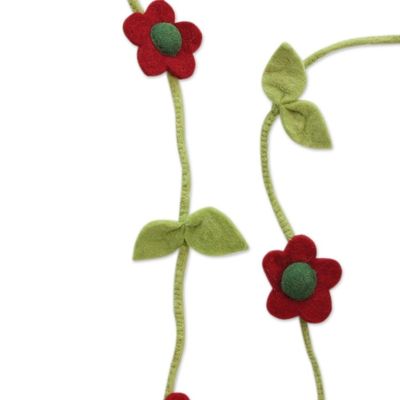 Alternate image for Hand Crafted Floral Christmas Tree Garland in Wool Felt Holiday Begonias