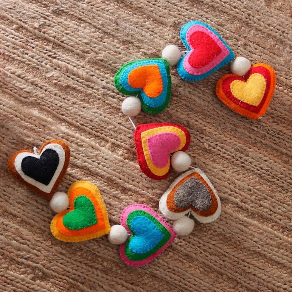 Heart-Themed Colorful Wool Felt Garland Made in India 'Vivacious Love'