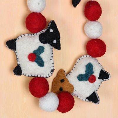 Alternate image for Wool Sheep-Motif Christmas Tree Garland Fluffy Friends