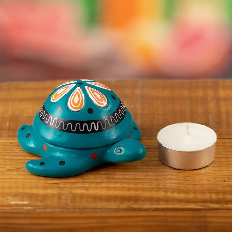 Hand-Painted Green Ceramic Turtle Tealight Candleholder 'Luminous Carapace'
