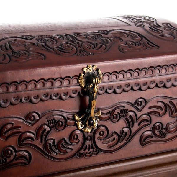 Alternate image for Decorative Chest Colonial Leather Jewelry Box Colonial Legacy