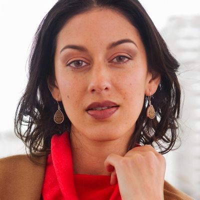 Alternate image for Sterling Silver and Pumpkin Shell Dangle Earrings from Peru Infinite Cosmos