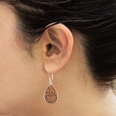 Alternate image for Sterling Silver and Pumpkin Shell Dangle Earrings from Peru Infinite Cosmos