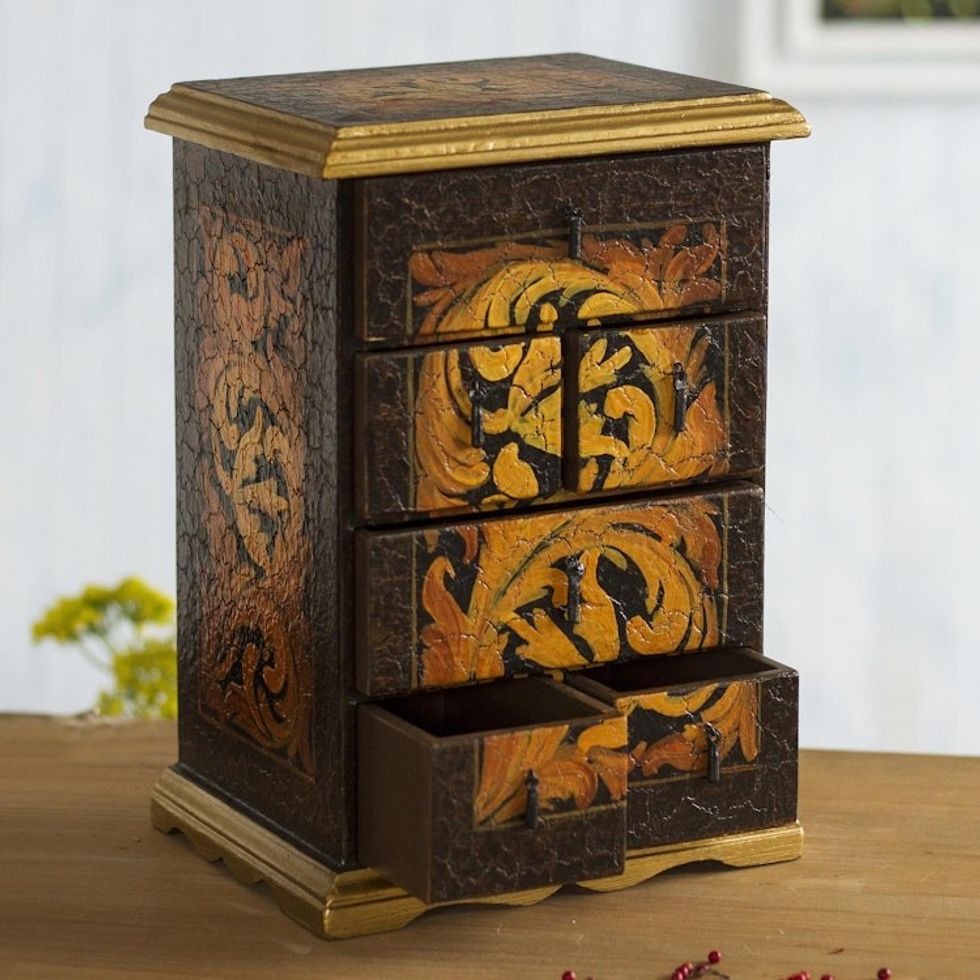 Cedar jewelry box 'Royal Legacy'