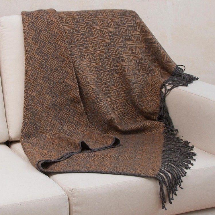 Main item image