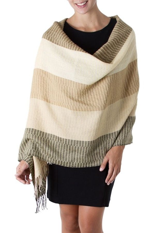 Alternate image for Handmade Peruvian Alpaca Wool Patterned Shawl Huancayo Warmth