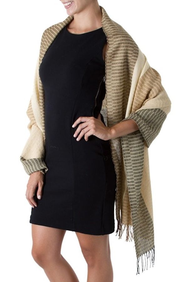 Alternate image for Handmade Peruvian Alpaca Wool Patterned Shawl Huancayo Warmth