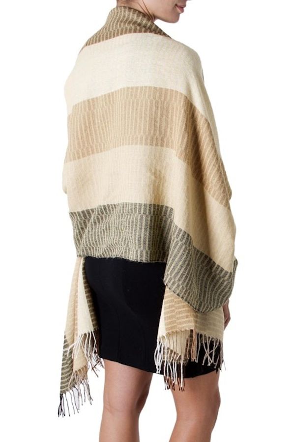 Alternate image for Handmade Peruvian Alpaca Wool Patterned Shawl Huancayo Warmth