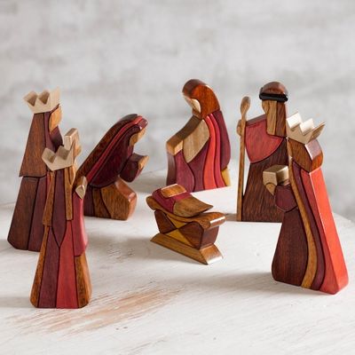 Alternate image for Wood Nativity Scene Set of 8 Pcs Handmade Peru Gifts for Baby Jesus