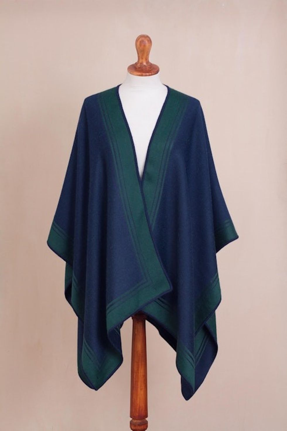 Reversible Alpaca Blend Ruana in Navy and Kelly Green 'Delightful Fantasy in Navy'
