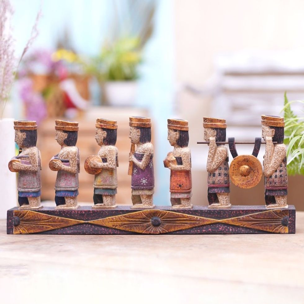 Balinese Cultural Wood Sculpture 'Tabuh Yadnya'