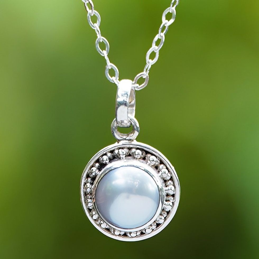 Sterling Silver Pendant Necklace with Grey Cultured Pearl 'Lovely Grey'