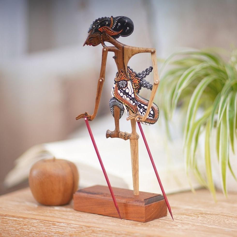 Teak Hindu Warrior Yudistira Decorative Shadow Puppet 'Yudistira'