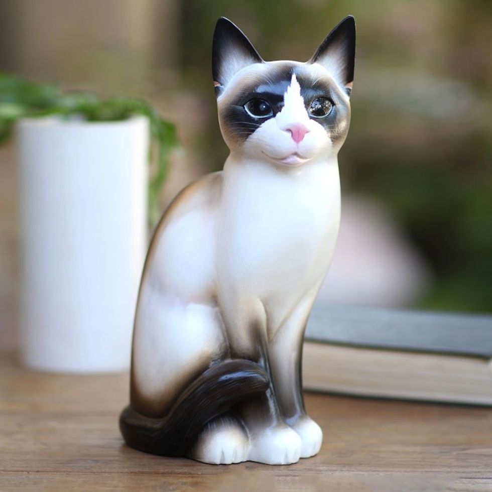 Realistic Hand Painted Wood Cat Statuette 'Elegant Cat'