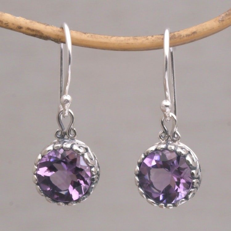 Main item image