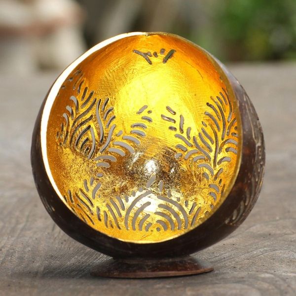 Alternate image for Coconut Shell Butterfly-Themed Catchall Butterfly Waves