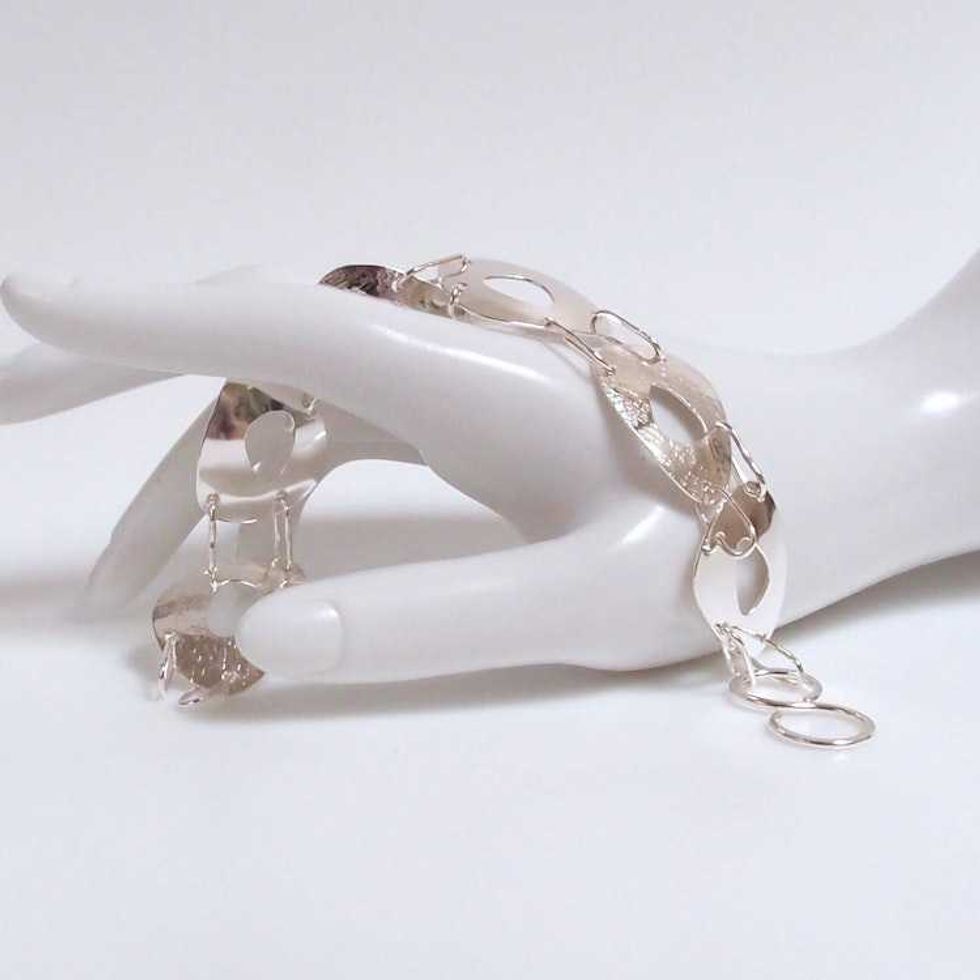 Sterling Silver Hand Forged Mid Century Inspired Egg Linked Bracelet Br163