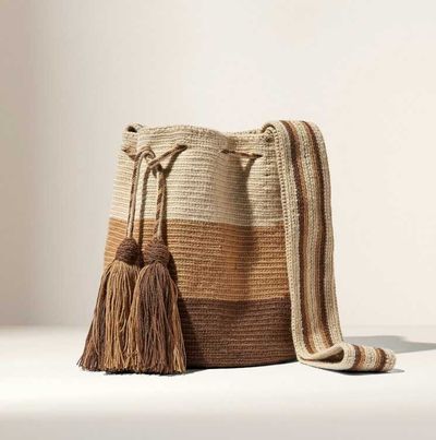 Alternate image for América