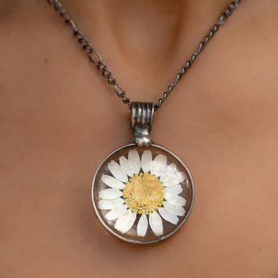 Alternate image for Natural Daisy Pendant Necklace for Women, Real Pressed Flower Jewelry