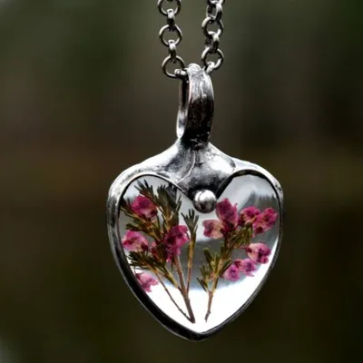 Primary image for Pressed Flower Necklace for Women, Pink Scottish Heather Heart Pendant, Quality Glass Jewelry, Valentines Day Gift for Her