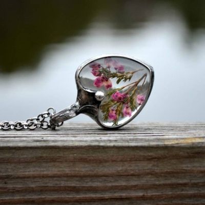 Alternate image for Pressed Flower Necklace for Women, Pink Scottish Heather Heart Pendant, Quality Glass Jewelry, Valentines Day Gift for Her