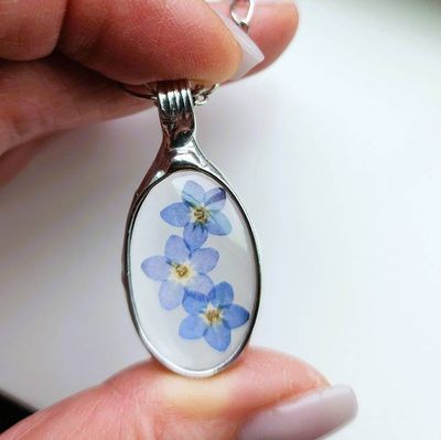 Alternate image for Pressed Flower Necklace for Women, Blue Forget Me Not Pendant, Quality Glass Jewelry