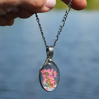 Alternate image for Pressed Flower Pendant Necklace for Women, Real Pink Scottish Heather Wildflowers, Glass Terrarium Jewelry