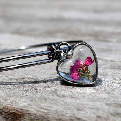Alternate image for Pressed Flower Jewelry, Pink Heather Heart Bracelet, Quality Glass Pendant, Valentines Day Gift for Her