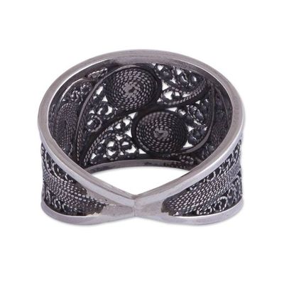 Alternate image for Artisan Crafted Fine Silver Filigree Ring Dark Paisley