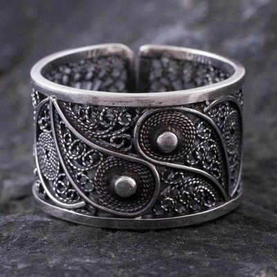 Primary image for Handcrafted Oxidized Silver Filigree Ring Yin and Yang