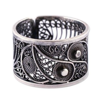 Alternate image for Handcrafted Oxidized Silver Filigree Ring Yin and Yang