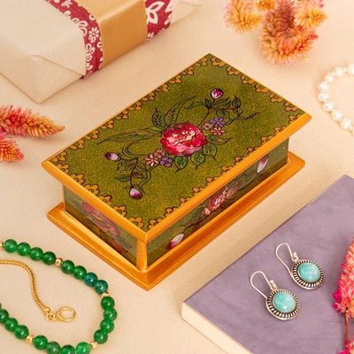 Primary image for Reverse Painted Glass Decorative Box in Green from Peru Green Garden