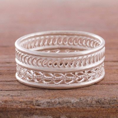 Alternate image for Curve Pattern Sterling Silver Filigree Band Ring from Peru Legendary Curves