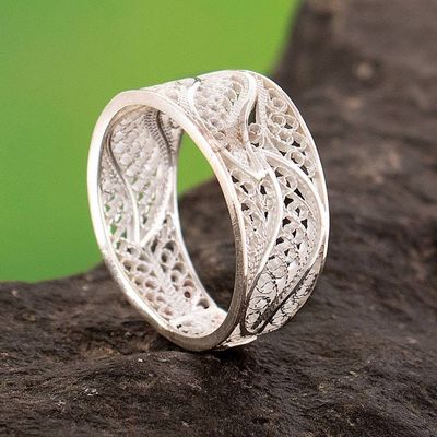 Primary image for Artisan Crafted 950 Silver Filigree Band Ring from Peru Three Waves