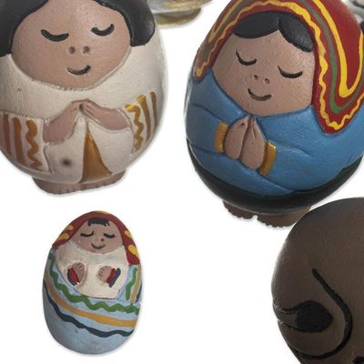 Alternate image for Handmade Nativity Scene from Peru 7 Pieces Eggcellent Christmas