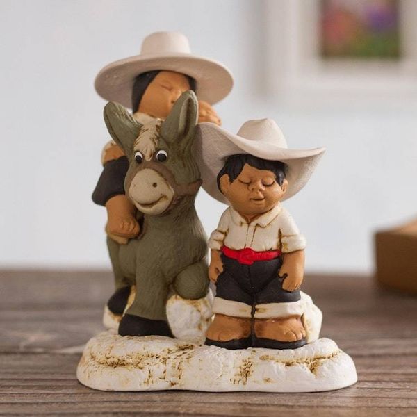 Alternate image for Hand-Painted Ceramic Figurine of an Andean Family from Peru Andean Duo