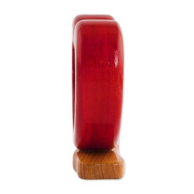 Alternate image for Artisan Crafted Womens Heart Shaped Folk Art Sculpture Heart Trio