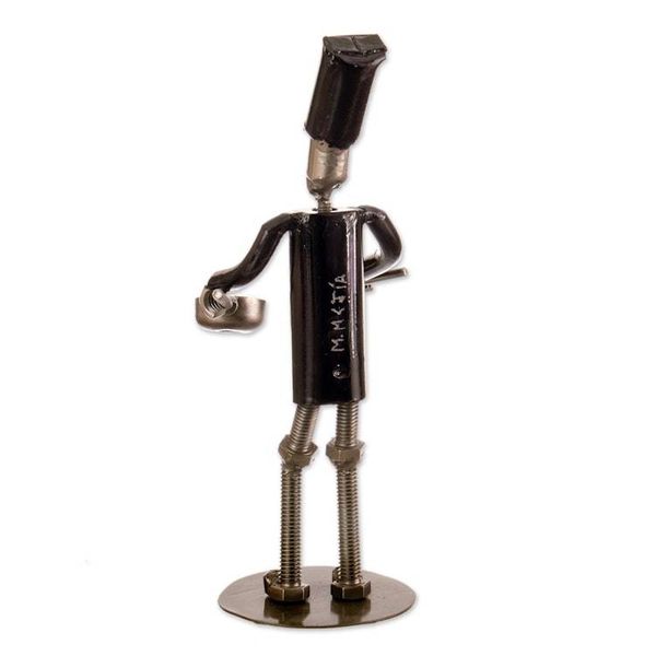 Alternate image for Eco-Friendly Recycled Metal Sculpture of Chef Made in Peru Metallic Flavors