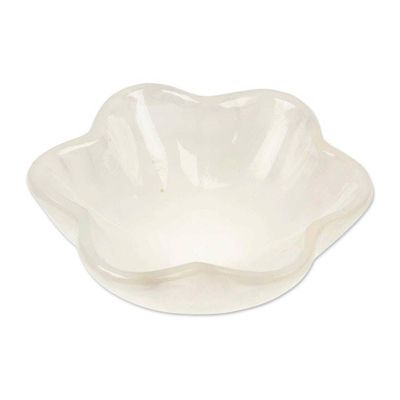 Alternate image for White Hand-Carved Natural Marble Six-Leaf Clover Catchall White Clover