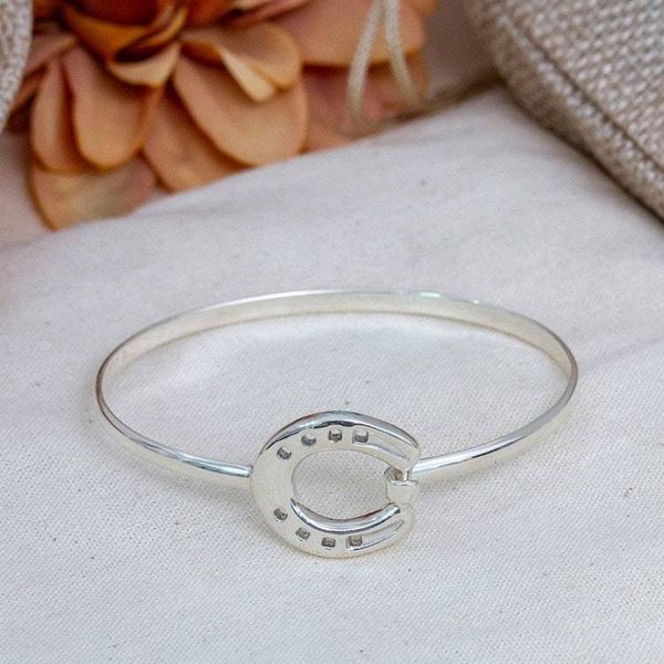 Alternate image for Taxco Sterling Silver Horseshoe Pendant Bracelet from Mexico Beautiful Horseshoe