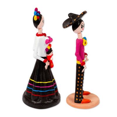 Alternate image for Hand-Painted 2-Piece Folk Art-Themed Couple Sculpture Set Night in Love