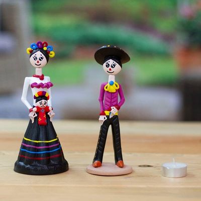 Alternate image for Hand-Painted 2-Piece Folk Art-Themed Couple Sculpture Set Night in Love