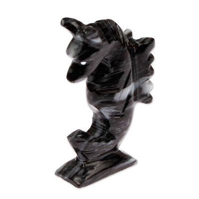 Alternate image for Marine-Themed Handmade Seahorse Marble Figurine in Black Enigma of Gallantry