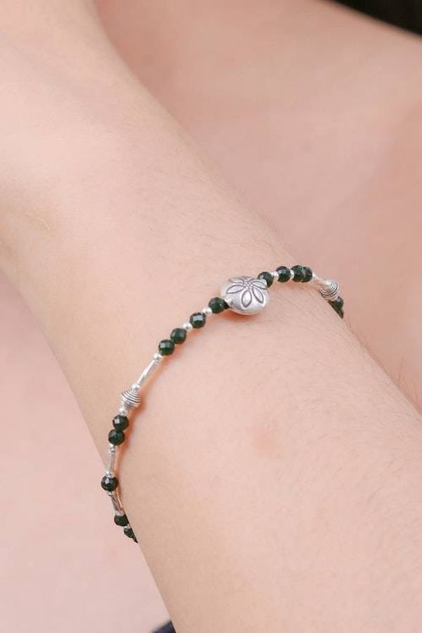 Alternate image for Floral Green Glass and Silver Beaded Bracelet from Thailand Petals of Forest