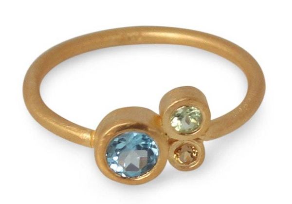 Alternate image for Gold Plated Blue Topaz and Peridot Ring Chiang Mai Majesty
