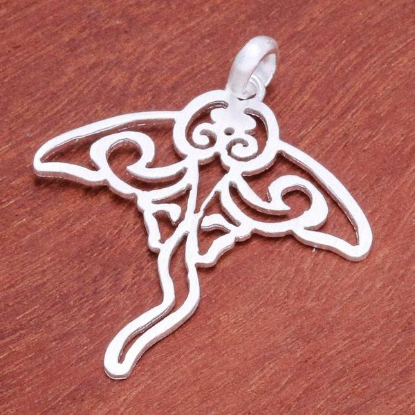 Alternate image for Ocean-Themed Brushed-Satin Sterling Silver Stingray Pendant Marine Presence